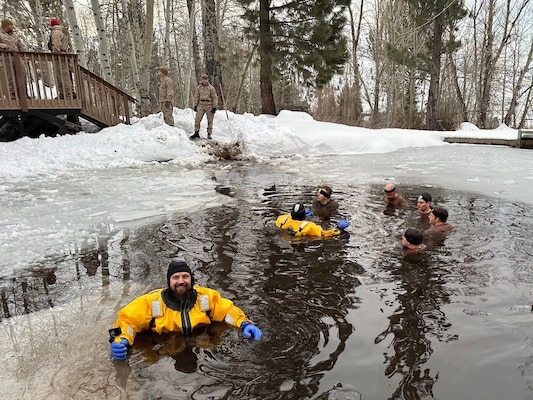 BRIDGEPORT, Calif. (Feb. 23, 2026) Military medical students, enrolled in marine Corps Mountain Warfare Center’s Mountain Medicine course, participate in Naval Health Research Center’s (NHRC) cold-water immersion study, co-led by principal investigator, Timothy Dunn. Through its cold-water immersion studies, NHRC develops life-saving strategies that enable the warfighter to overcome the initial, lethal shock of entering frigid water. NHRC, part of Navy Medicine Research & Development, supports Navy, Marine Corps, and joint U.S. warfighter readiness and lethality with research and development that delivers high-value, high-impact solutions to the health challenges the U.S. military population faces on the battlefield, at sea, at home, and abroad. (U.S. Navy courtesy photo/Released)