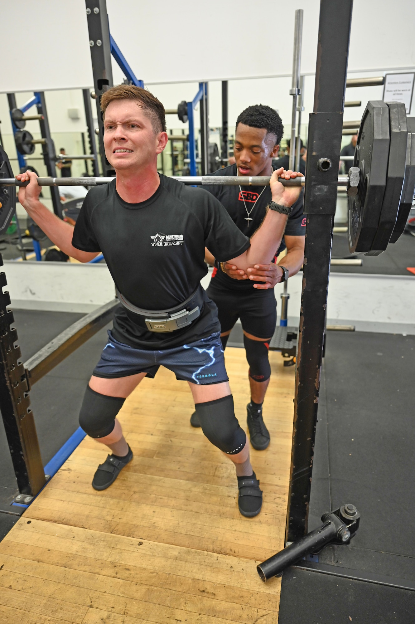 Powerlifting racks up at Ramstein