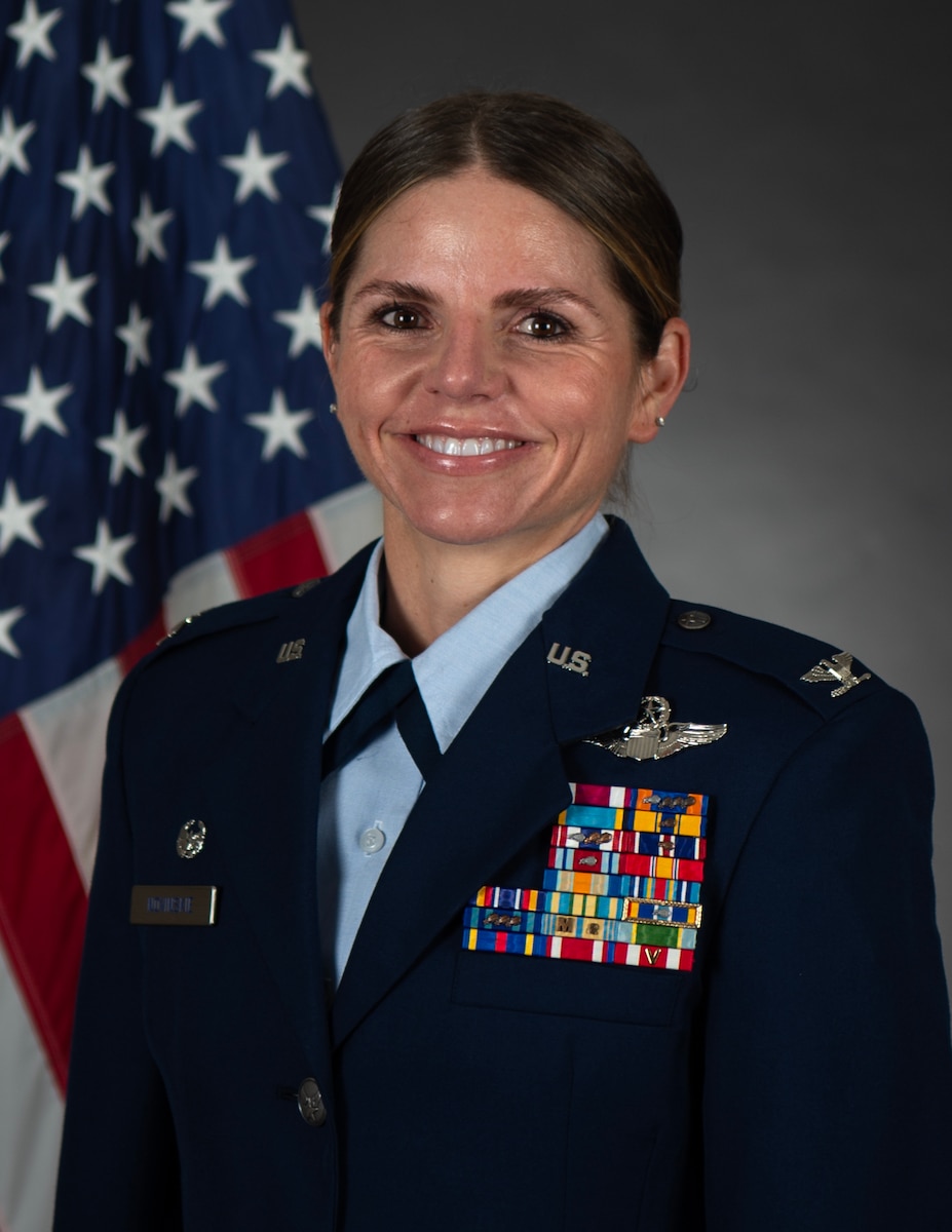 The official photo for U.S. Air Force Col. Dana Novinskie in St. Paul, Minn., July 22, 2026.