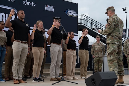 VNG Soldiers, Airmen take enlistment oath at NASCAR race