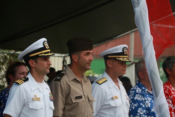 USS Cincinatti (LCS 20) Conducts Port Visit to Majuro, Republic of the Marshall Islands