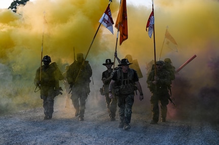 2-183rd Cavalry cases colors after more than two decades of service