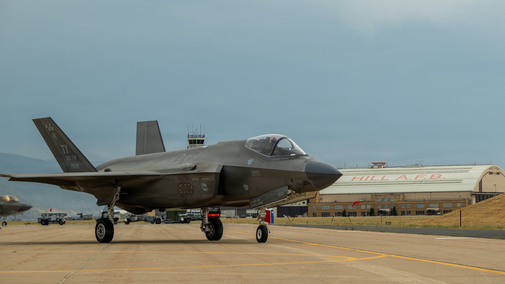 A U.S. Air Force F-35A Lightning II assigned to the 95th Fighter Squadron taxis on the flight line during Weapons System Evaluation Program-Combat Hammer 26.07 at Hill Air Force Base, Utah, Aug. 11, 2026.