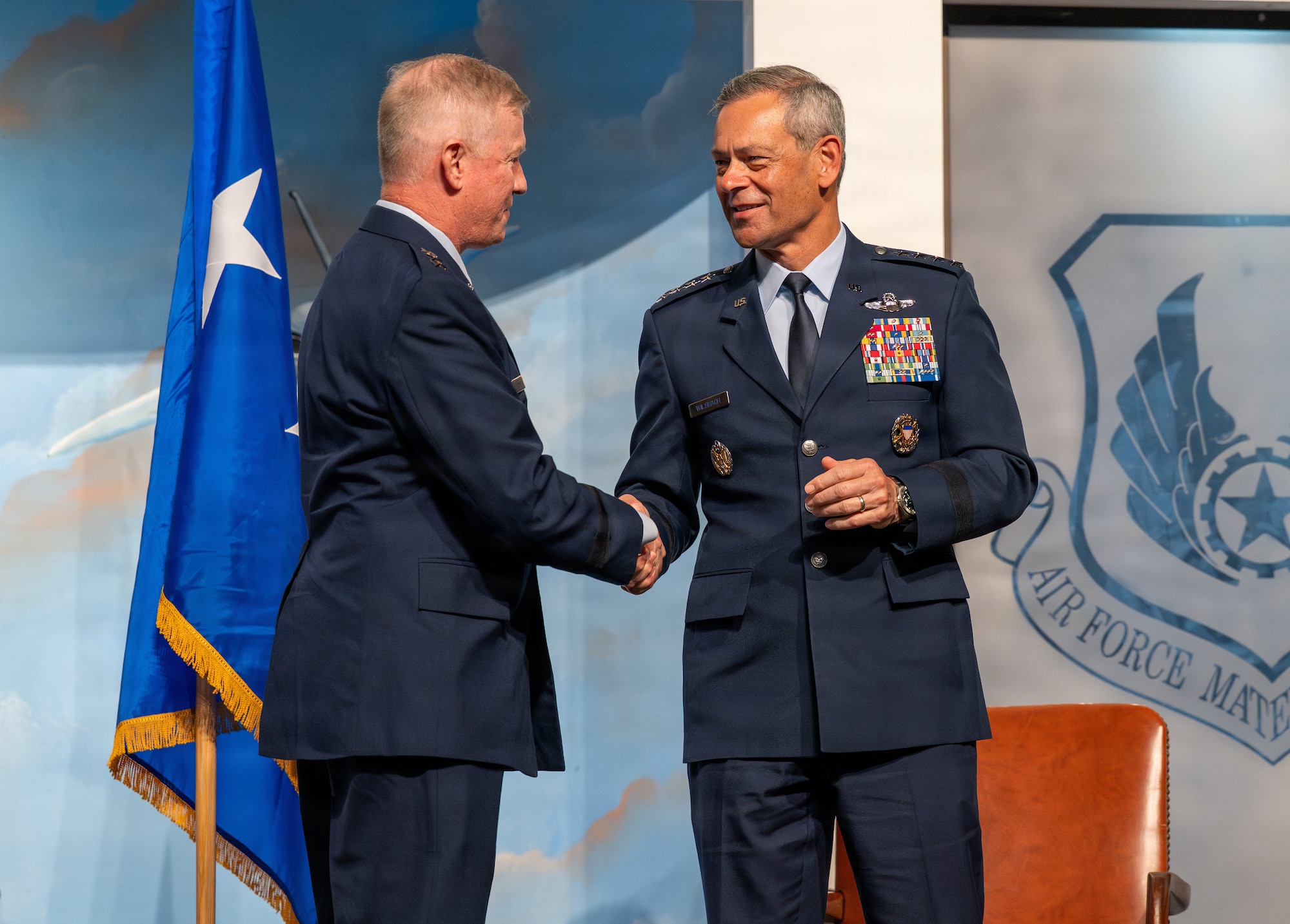 Air Force Chief of Staff Gen. Ken Wilsbach shakes the hand of AFRC commander, Lt. Gen. Paul Fast