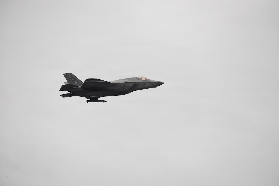 A U.S. Marine Corps F-35B Lightning II assigned to Marine Fighter Attack Squadron (VMFA) 225, Marine Aircraft Group 13, 3rd Marine Aircraft Wing, takes off during exercise Red Flag-Alaska 26-3 at Eielson Air Force Base, Alaska, Aug. 18, 2026.