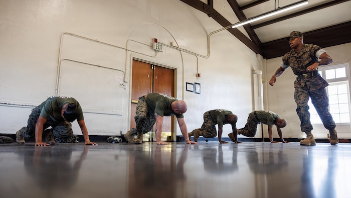 Drill Instructor School Squad Bay Procedures