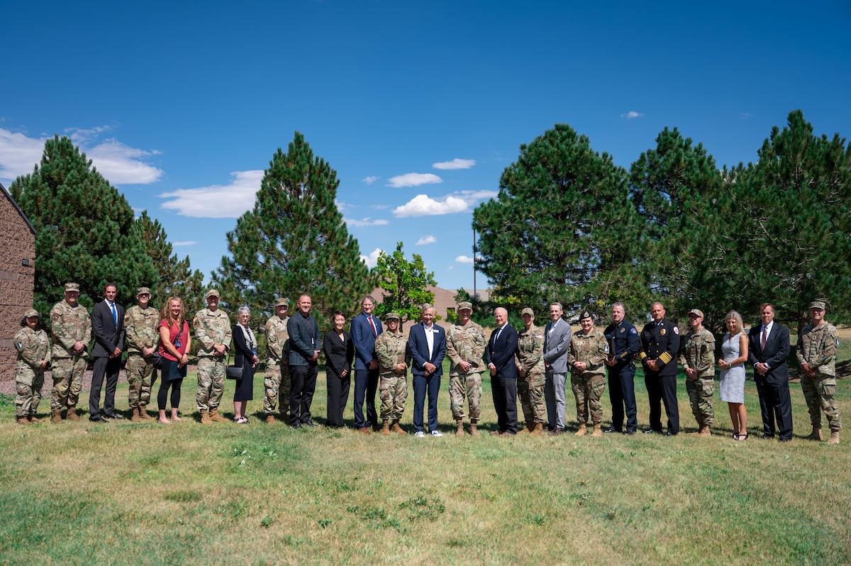 group photo of 25 people