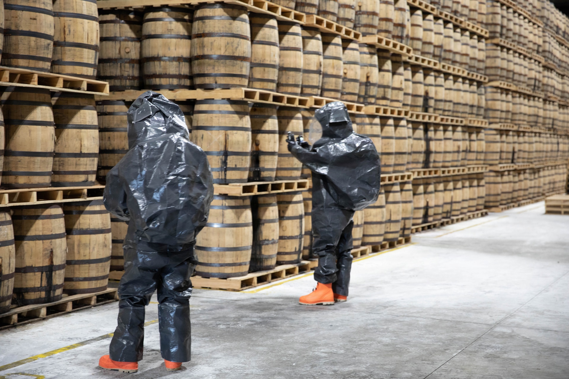 U.S. Army Sgt. 1st Class Landon Smith provides instructions prior to a training scenario at Jim Beam Distillery Booker Noe Plant in Boston, Kentucky, Aug. 11, 2026.