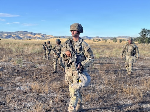 310th Sustainment Command (Expeditionary) units evaluated on mission essential tasks during Operation Bold Eagle