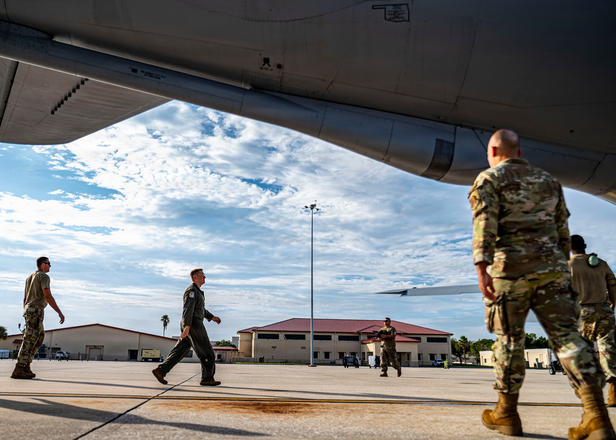 Aircrew assigned to the 91st Air Refueling Squadron conduct preflight checks on a KC-135 Stratotanker before a ceremonial flyover at MacDill Air Force Base, Florida, Aug. 20, 2026. The crew prepared the aircraft to honor retired U.S. Air Force Col. Jesse C. Bush Jr. during his interment ceremony at Arlington National Cemetery, Virginia. Bush, a World War II veteran and the last living survivor of the Berlin Airlift, served in the U.S. Air Force for more than 31 years. (U.S. Air Force photo by Senior Airman Monique Stober)