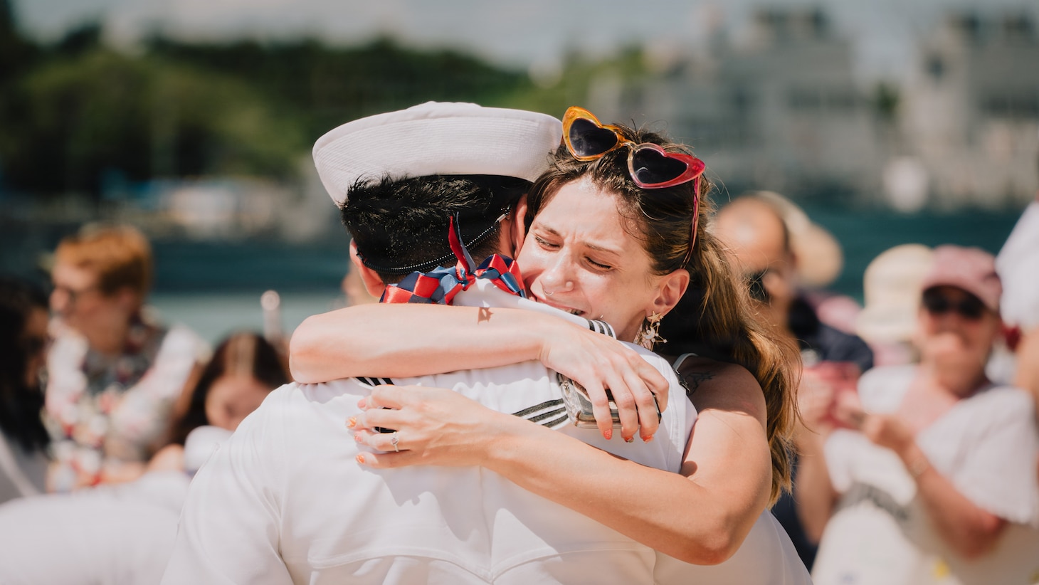 JOINT BASE PEARL HARBOR-HICKAM, Hawaii (August 27, 2026) - A Sailor assigned to Virginia-class fast-attack submarine USS Montana (SSN 794), greets his family as Montana returns to Joint Base Pearl Harbor-Hickam from deployment, August 27, 2026. Montana is assigned to Submarine Squadron 1 and is capable of supporting various missions, including anti-submarine warfare, anti-surface ship warfare, strike warfare, and intelligence, surveillance, and reconnaissance (U.S. Navy photo by Mass Communication Specialist 2nd Class Nicholas Russell).