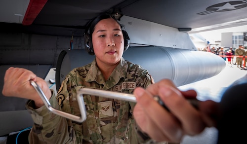 4Q Maintenance loadcrew competition