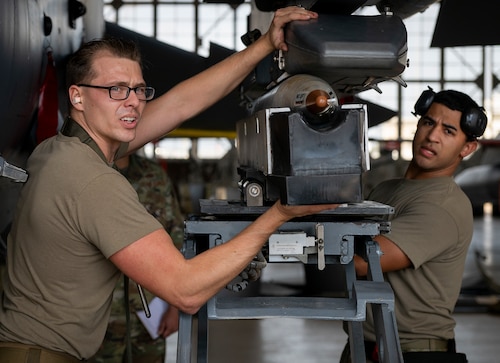 4Q Maintenance loadcrew competition