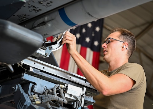 4Q Maintenance loadcrew competition