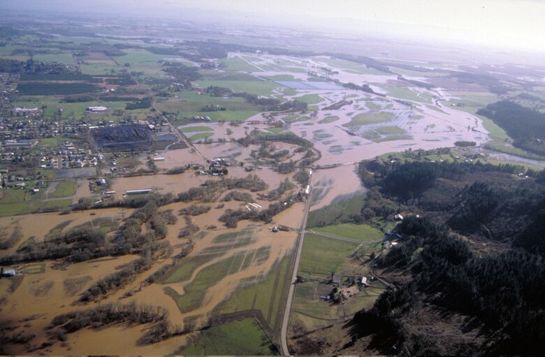 – In 1996, a “pineapple express” weather system delivered 15 inches rain to the Pacific Northwest, and melted the record amount of snowfall the area had just received. The U.S. Army Corps of Engineers worked around the clock to manipulate more than 60 dams in the Columbia River system to minimize flooding.  However, unregulated tributaries, such as creeks and rivers without dams, contributed to flooding that resulted in human deaths, mudslides and a landscape that was forever changed. (U.S. Army photo/Billie Johnson)