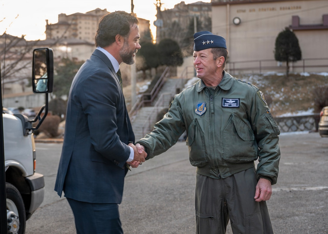 U.S. Air Force Lt. Col. David Iverson, Seventh Air Force commander, greets Under Secretary of the Air Force Matt Lohmeier at Osan Air Base, Republic of Korea, Jan. 30, 2026. Lohmeier’s visit is focused on engaging with Airmen and Guardians executing the mission across the Indo-Pacific, while also understanding the region’s operational challenges. (U.S. Air Force photo by Staff Sgt. Sarah Williams)