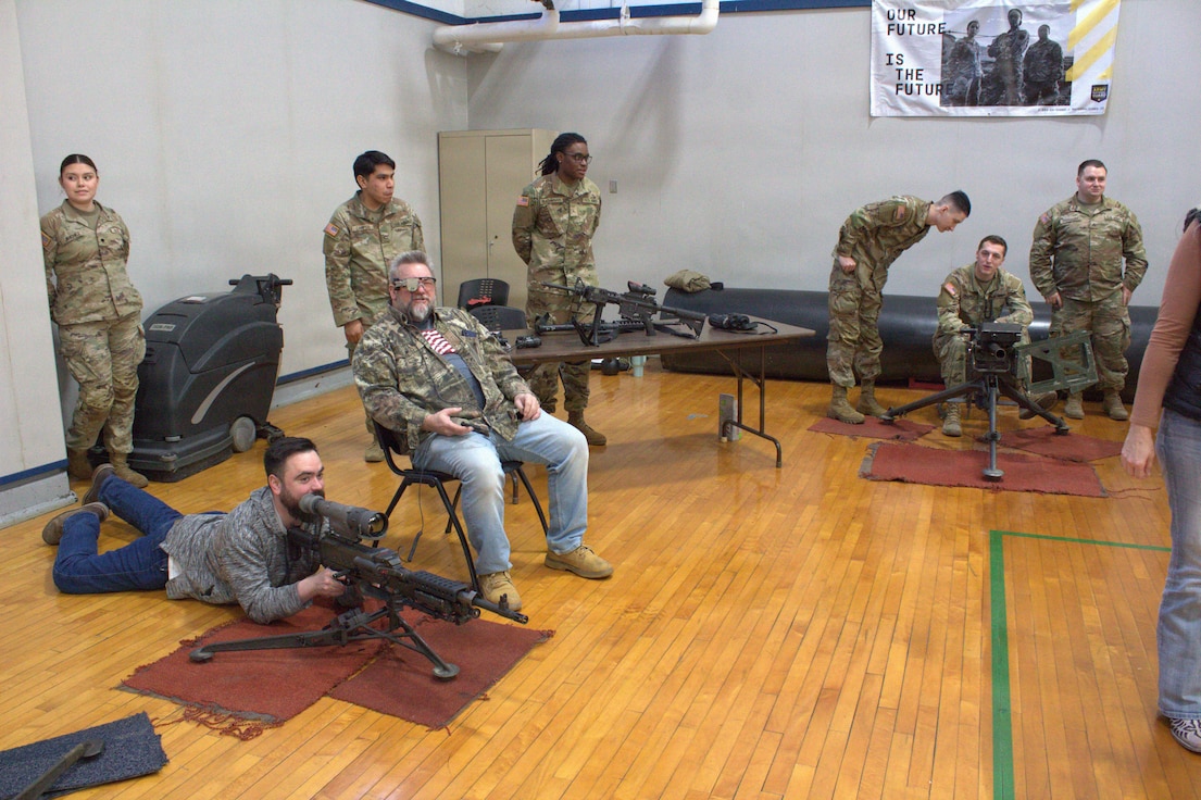 Field Artillery teamed with the Illinois Army National Guard's Recruiting and Retention Command to hold an open house at the Sycamore Armory.