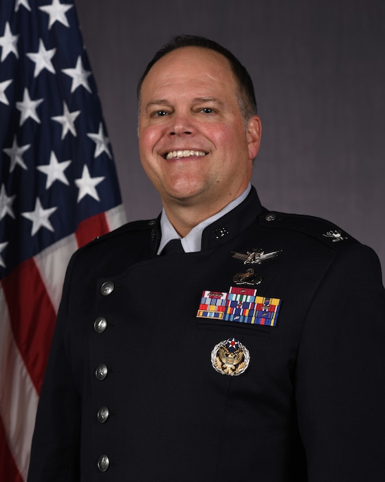 Col. James T. Horne III, Space Launch Delta 30 commander official photo