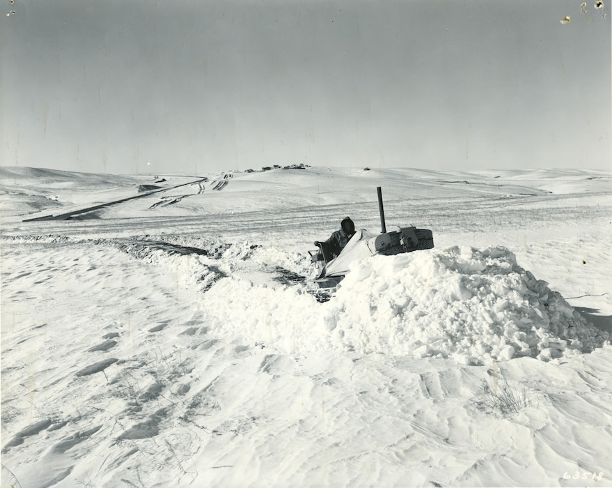 Photo of disaster relief operations during the Blizzard of 1949
