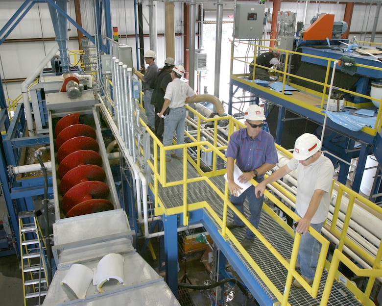 DEEPWATER, N.J. (Jan. 13, 2026) U.S. Army Corps of Engineers contractors conduct construction work at the former DuPont Chambers Works plant in Deepwater, N.J.
Under the Formerly Utilized Sites Remediation Program (FUSRAP), the Army Corps is cleaning up radioactive waste associated with Manhattan Project research that took place at the site during the World War II era. (U.S. Army Photo)