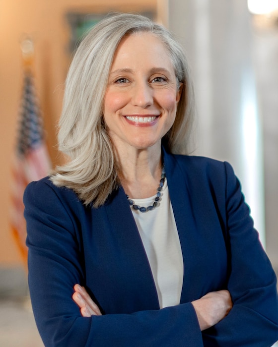 Portrait of Virginia Governor Abigail Spanberger