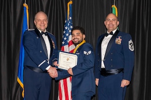 Commander and Chief of Command award Airman ALS graduation certificate.