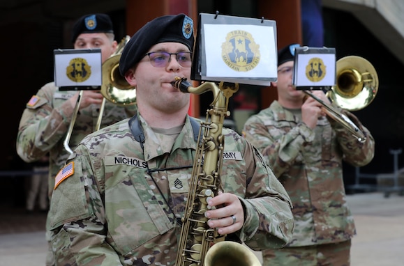 Army Reserve Band performs at the Grand Ole Opry