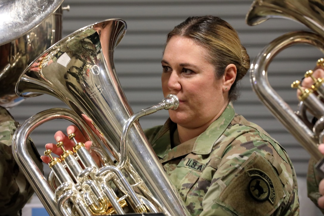 Army Reserve Band performs at the Grand Ole Opry