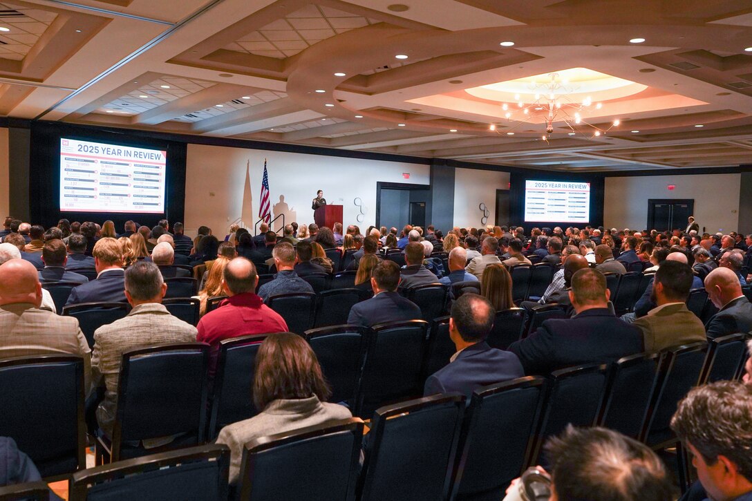 The U.S. Army Corps of Engineers Louisville District Commander Col. L. Reyn Mann provides remarks at the Louisville District's annual Open House event held Feb. 4 in Louisville, Kentucky.