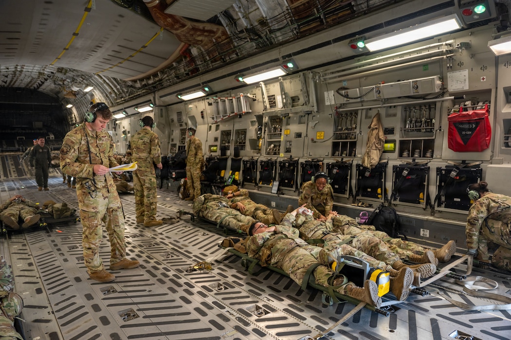 Airmen provide simulated patient care