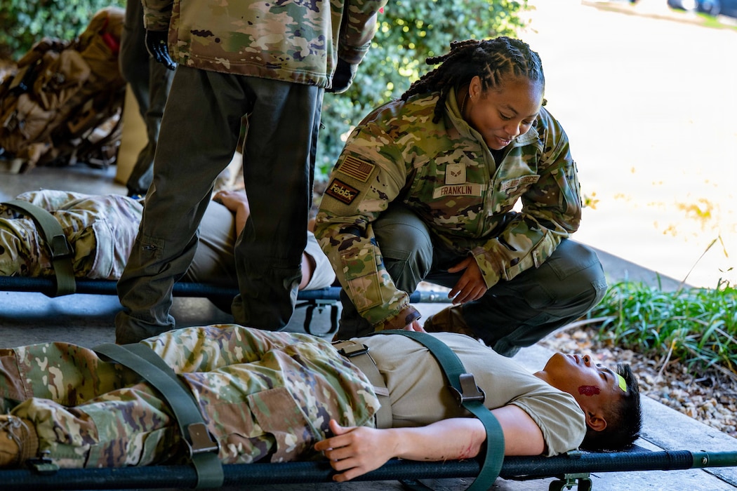 Airman provides simulated medical care
