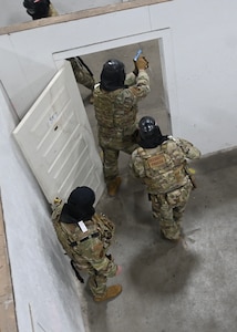 Members of the 224th Security Forces Squadron, part of the New York National Guard’s 224th Air Defense Group, completed active shooter training on February 10-11, 2026, at the New York State Preparedness Training Center (NYSPTC).