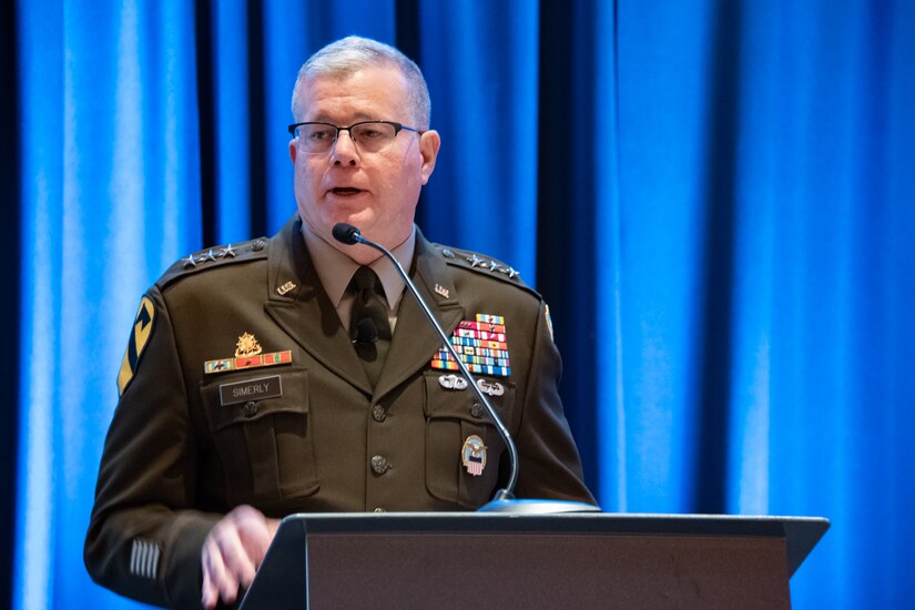 DLA leadership emphasizes AI, partnerships as critical to warfighter readiness