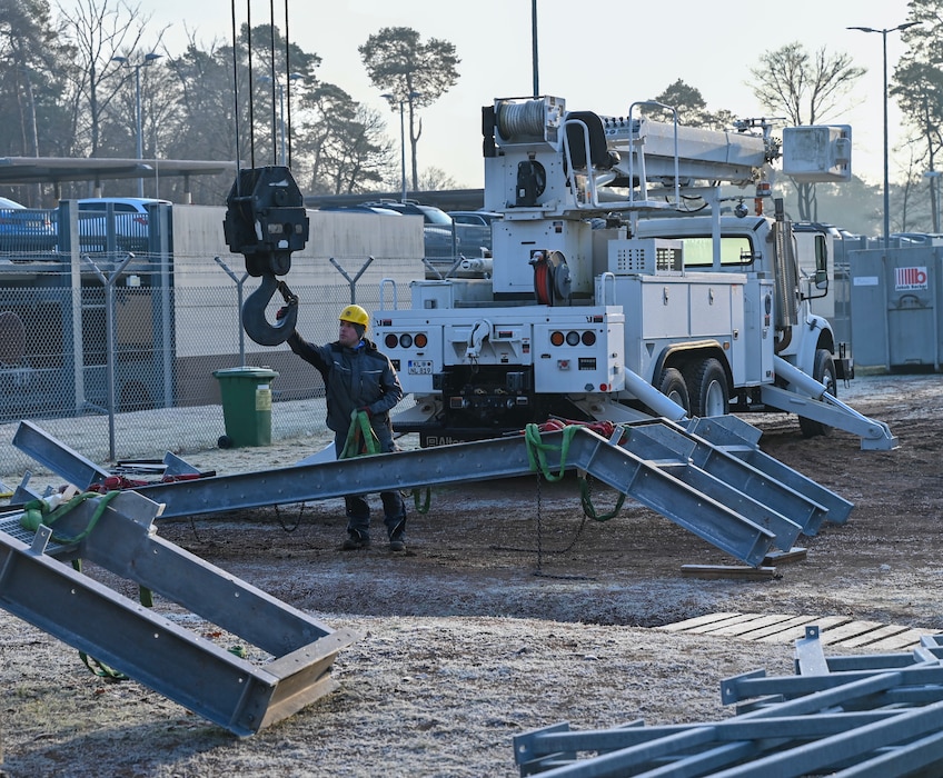 From the ground up: 435 AGOW squadrons prove "Together is Better" to fortify Ramstein