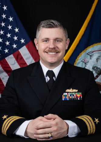 Cmdr. Dan Stayton