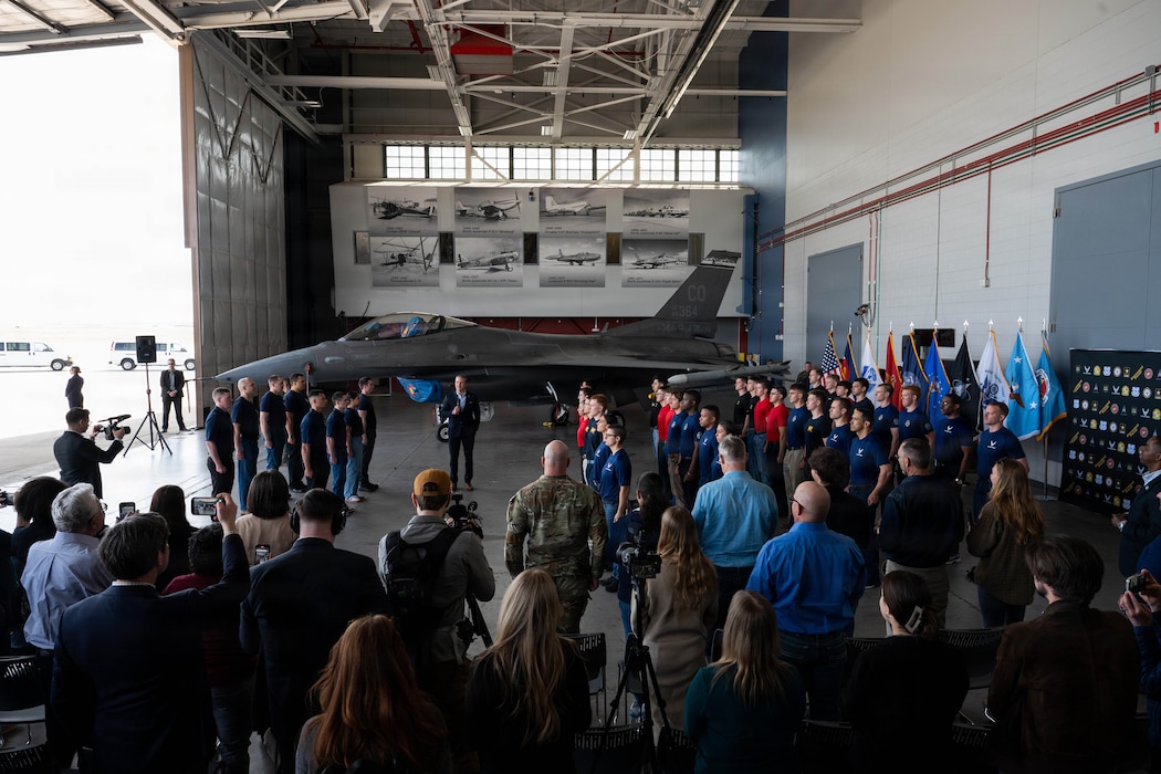 Secretary of War Pete Hegseth administers the oath of enlistment to recruits at Buckley Space Force Base, Colo., Feb. 23, 2026. Air Force Reserve Command recruiters, 352nd Recruiting Squadron, Peterson Space Force Base, Colorado, partnered with the 302nd Air Wing Development and Training Flight, to answer the Department of War’s call to support the mass enlistment.  (DoW photo by U.S. Air Force Staff Sgt. Madelyn Keech)