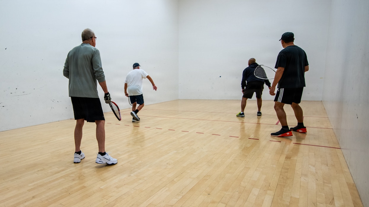 Patrons play racquetball