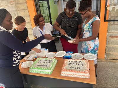 The physicians, nurses, researchers, and staff of Kombewa celebrate the 27th anniversary of the Kombewa Clinical Research Center.