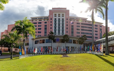 Tripler Army Medical Center (TAMC) has proudly achieved a 5-star rating on the Hospital Consumer Assessment of Healthcare Providers and Systems (HCAHPS) survey, recognizing it as one of the top hospitals in Hawaii for patient satisfaction. This esteemed accolade places TAMC alongside Kauai Veterans Memorial Hospital, highlighting the exceptional care provided by these two institutions in the Aloha State. (Defense Health Agency Photo By Crizalmer Caraang Jr.)