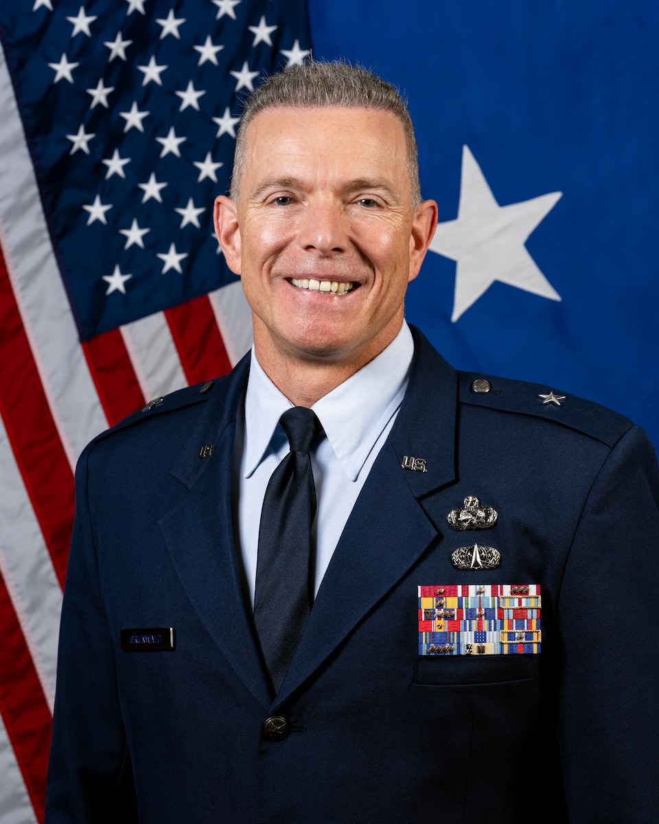 Brig. Gen. Roderick T. Grunwald official photo