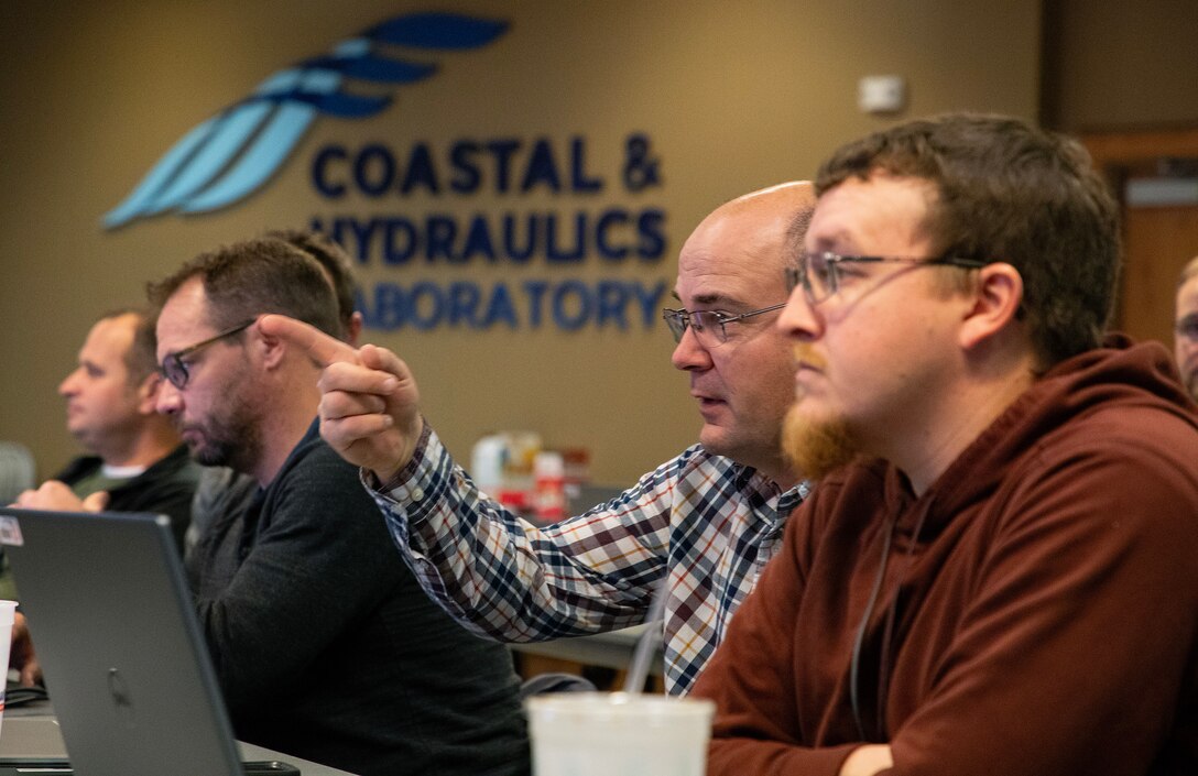 Photo of Garrison Dam Spillway Modficiation workshop