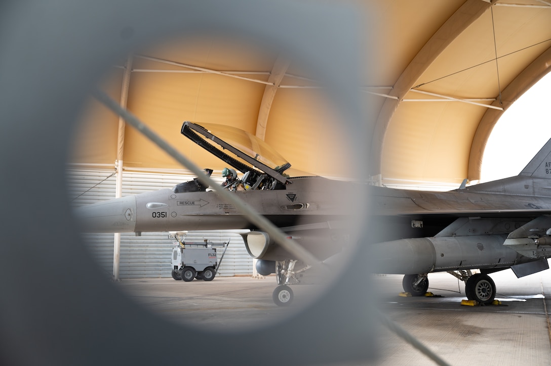 555th Expeditionary Fighter Squadron participates in Blue Sands 26.1 within the U.S. Central Command area of responsibility, Dec. 11, 2025.