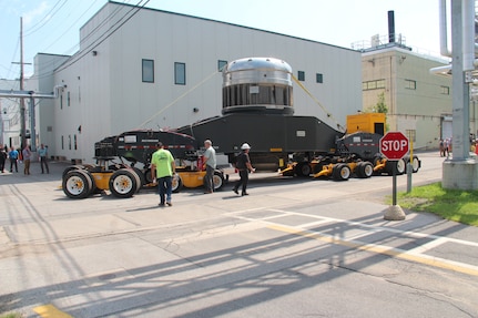 As part of the MARF Defueling Layup Availability (DLA) Project at the Kenneth A. Kesselring Site (KSO), West Milton, New York, Norfolk Naval Shipyard workers, Lucia Specialized Hauling of VA, Inc., New York State Police and other agencies partnered to transport a loaded spent fuel shipping container which will be sent to Idaho National Laboratory, Idaho Falls, Idaho for extensive testing.