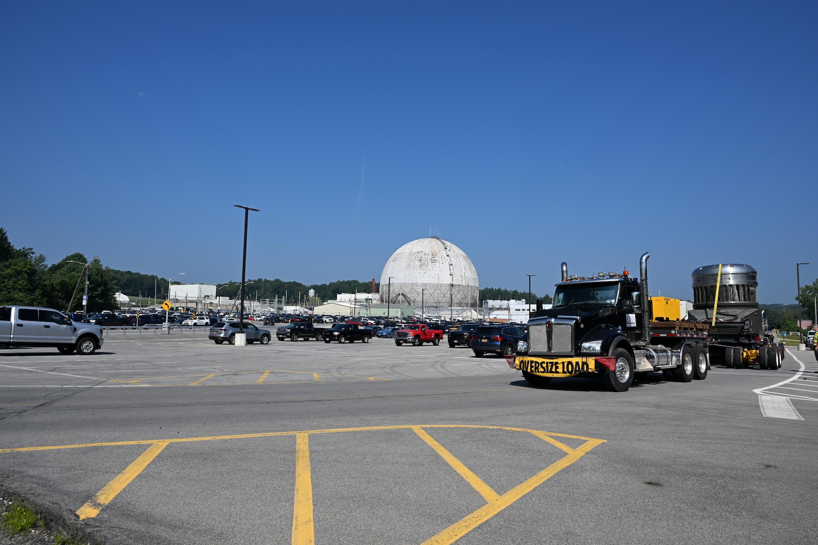 As part of the MARF Defueling Layup Availability (DLA) Project at the Kenneth A. Kesselring Site (KSO), West Milton, New York, Norfolk Naval Shipyard workers, Lucia Specialized Hauling of VA, Inc., New York State Police and other agencies partnered to transport a loaded spent fuel shipping container which will be sent to Idaho National Laboratory, Idaho Falls, Idaho for extensive testing.