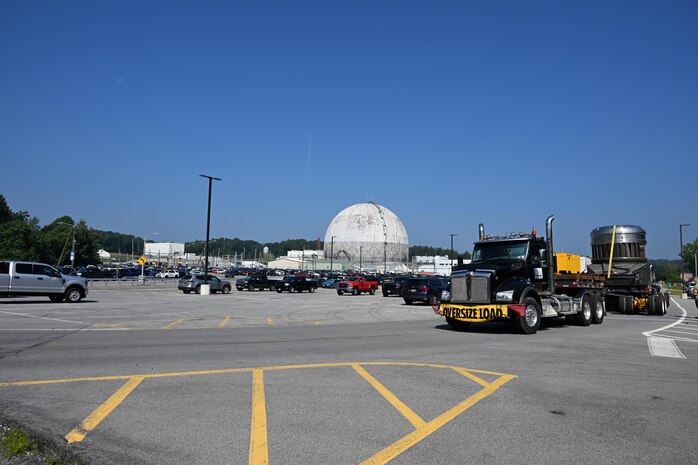As part of the MARF Defueling Layup Availability (DLA) Project at the Kenneth A. Kesselring Site (KSO), West Milton, New York, Norfolk Naval Shipyard workers, Lucia Specialized Hauling of VA, Inc., New York State Police and other agencies partnered to transport a loaded spent fuel shipping container which will be sent to Idaho National Laboratory, Idaho Falls, Idaho for extensive testing.