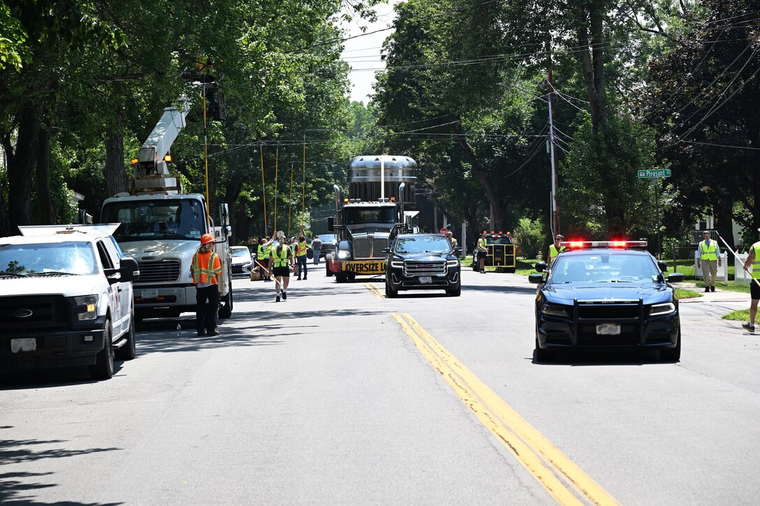 As part of the MARF Defueling Layup Availability (DLA) Project at the Kenneth A. Kesselring Site (KSO), West Milton, New York, Norfolk Naval Shipyard workers, Lucia Specialized Hauling of VA, Inc., New York State Police and other agencies partnered to transport a loaded spent fuel shipping container which will be sent to Idaho National Laboratory, Idaho Falls, Idaho for extensive testing.