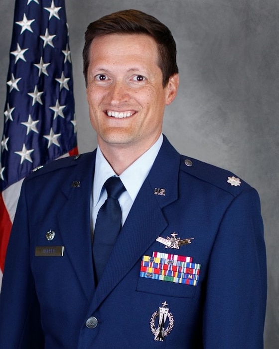 Official photo of Lt. Col. Ian Harper, acting 233rd Space Group commander
