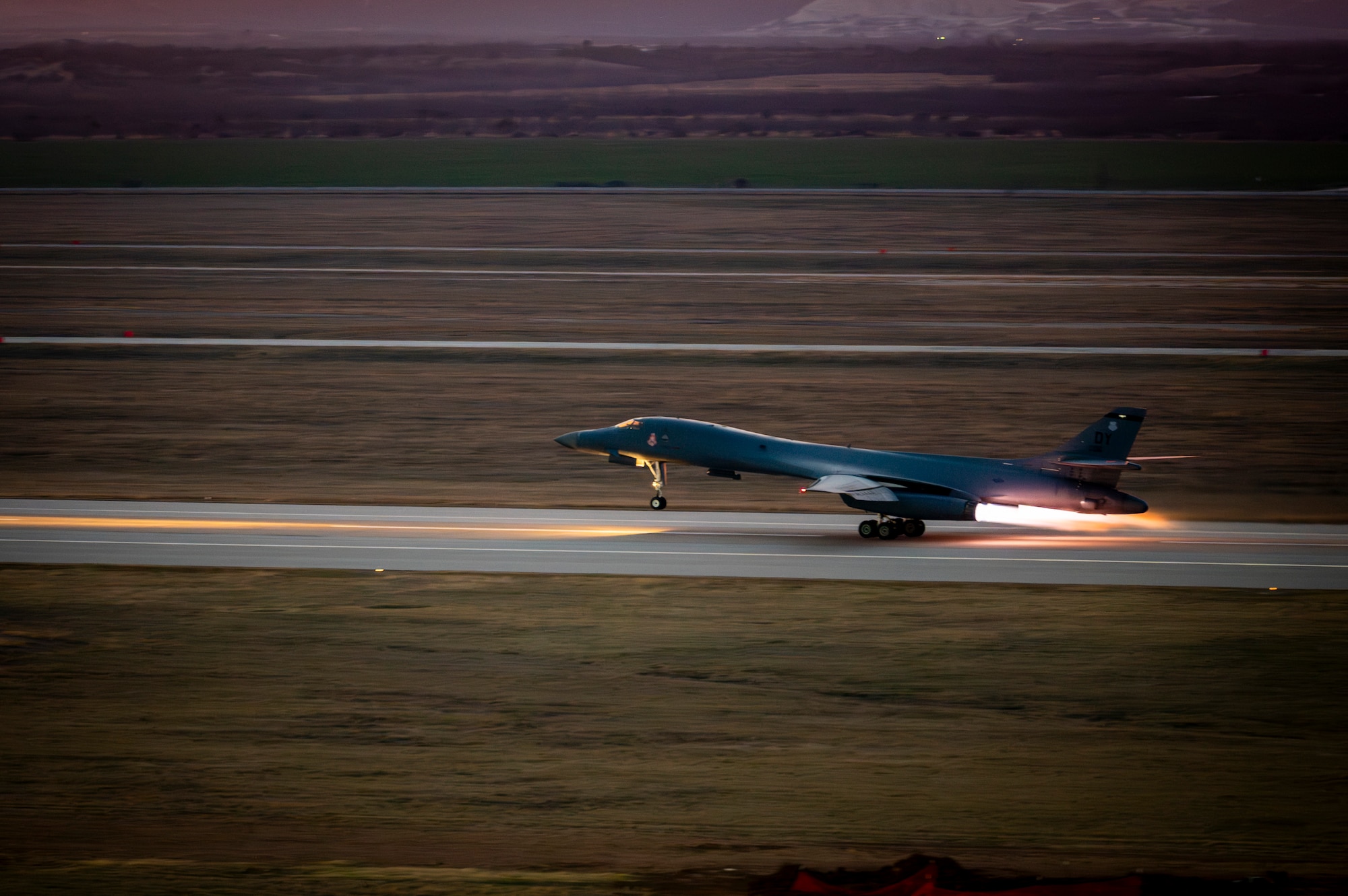 A U.S. Air Force B-1B Lancer aircraft