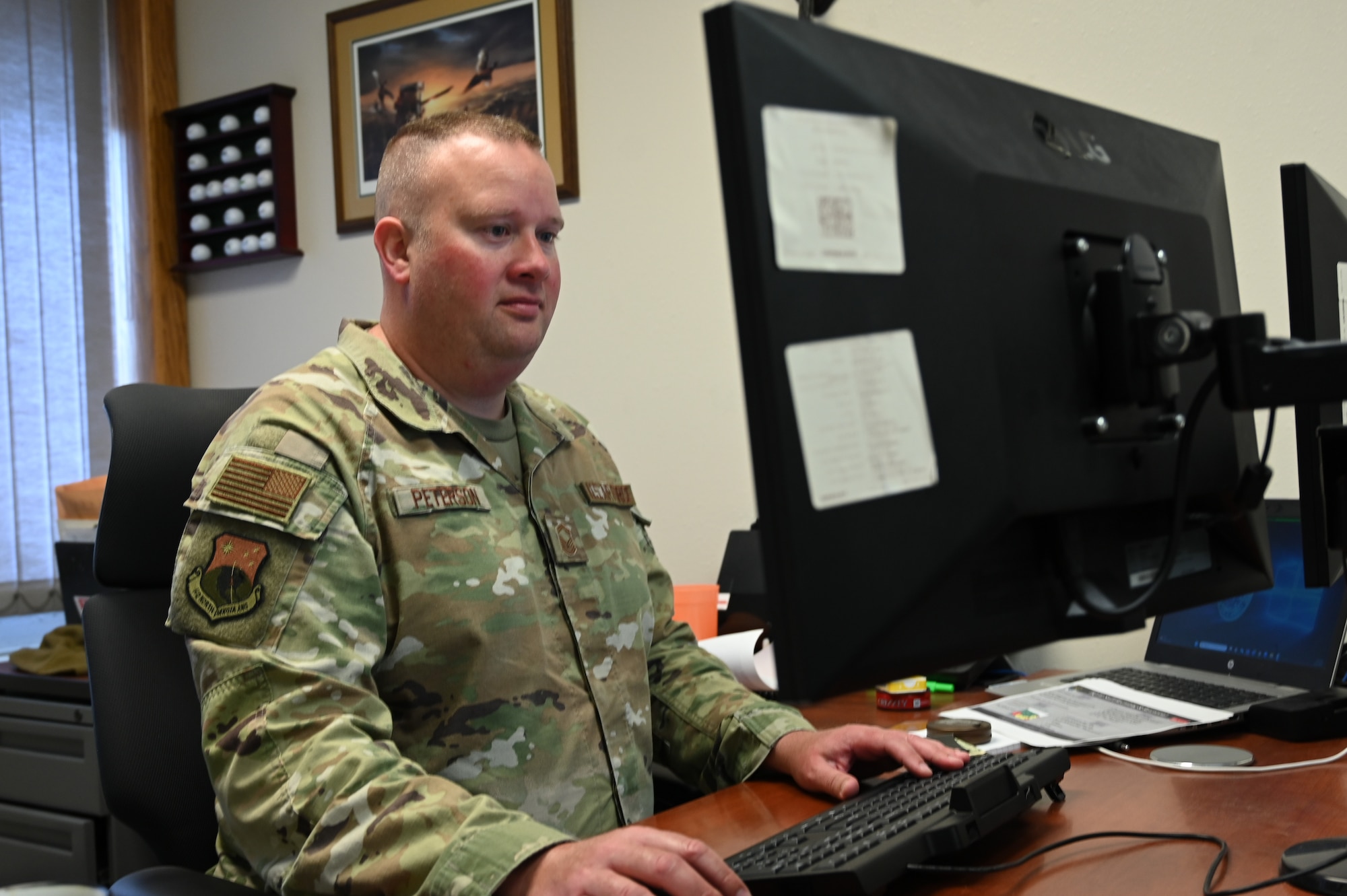 Peterson earns Recruiting and Retention Leader Award.