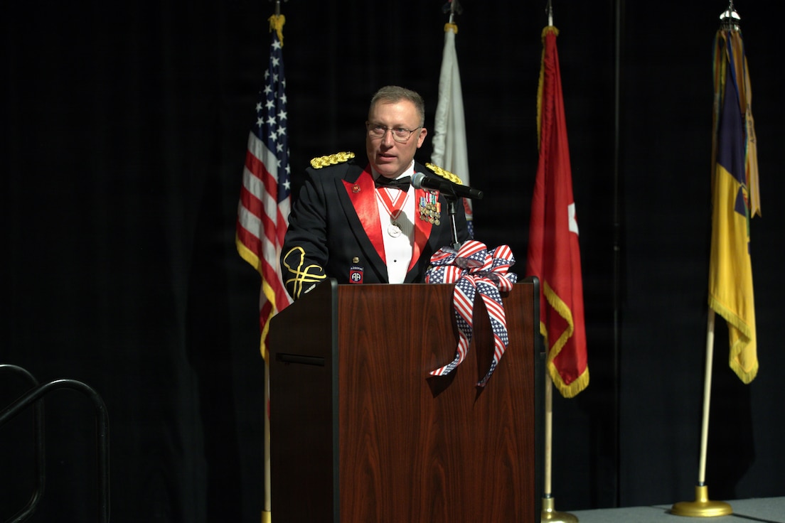 Col. David Helfrich gives his outgoing remarks during the 404th Maneuver Enhancement Brigade's Change of Command ceremony in Normal, Illinois, on Jan. 10, 2026.